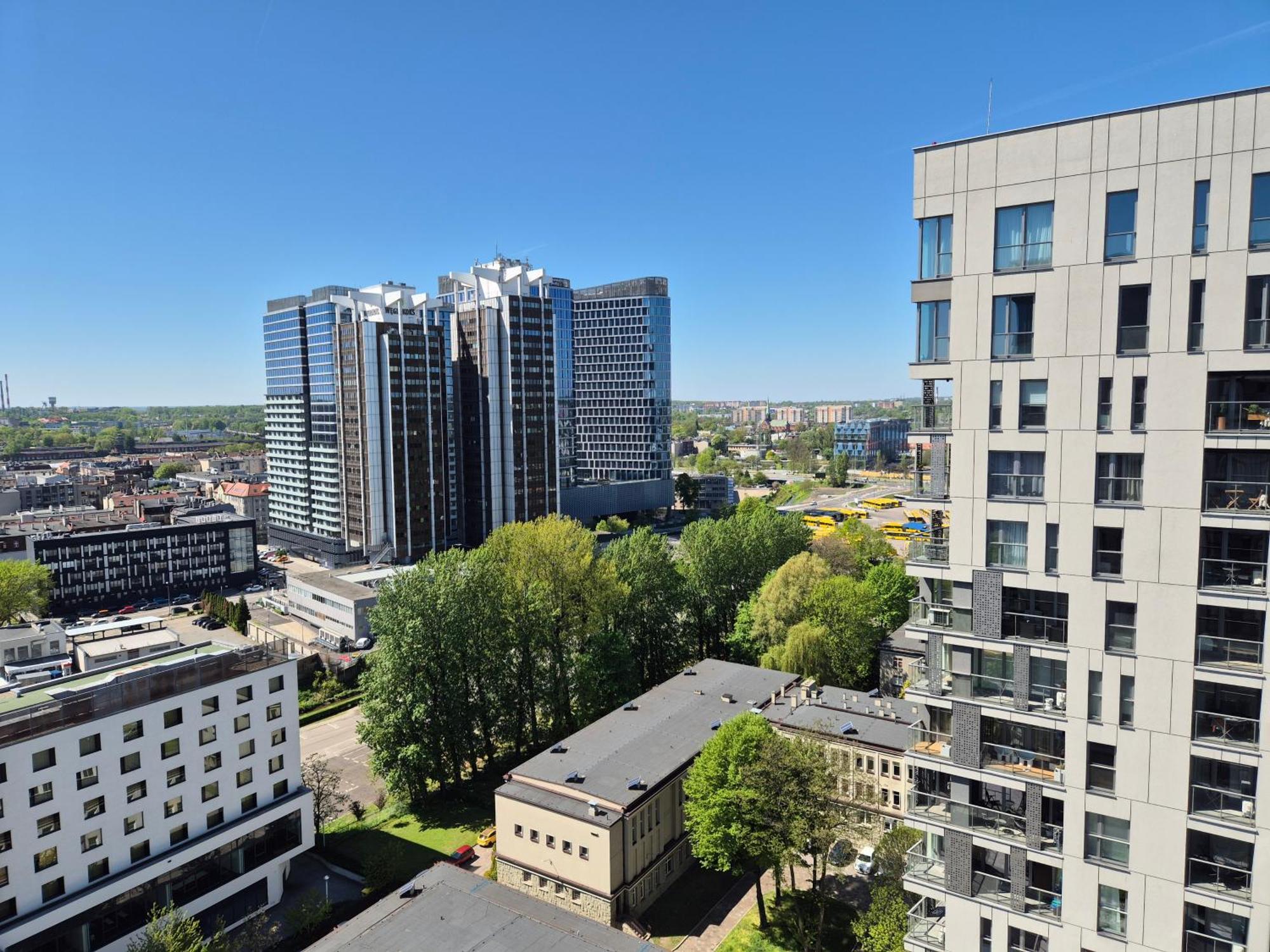 15 Pietro Sokolska 30 Towers Apartments - New- Lux- Parking- Sauna- Gym- And Good View From 15Th Floor Katowice Eksteriør bilde