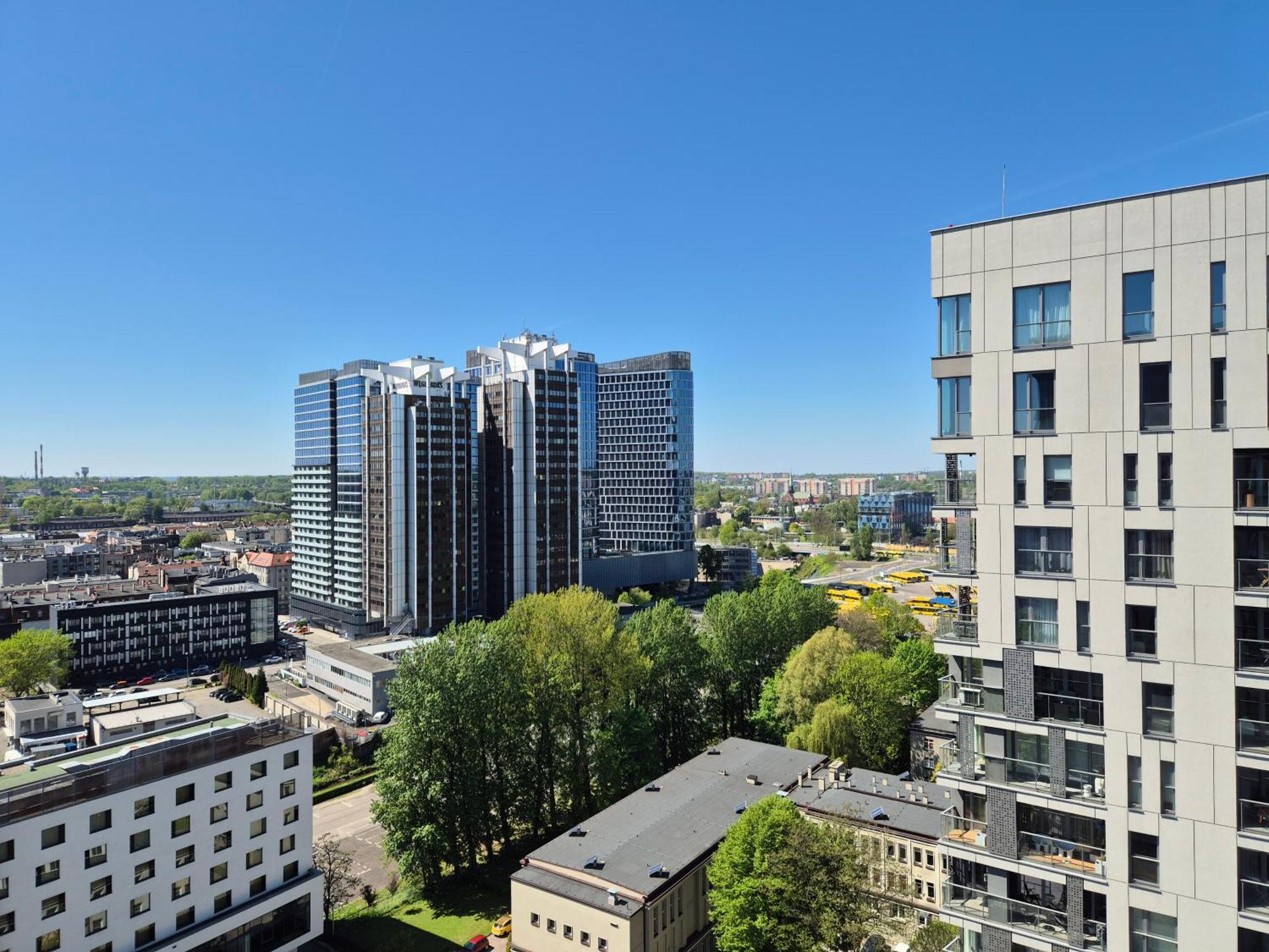 15 Pietro Sokolska 30 Towers Apartments - New- Lux- Parking- Sauna- Gym- And Good View From 15Th Floor Katowice Eksteriør bilde